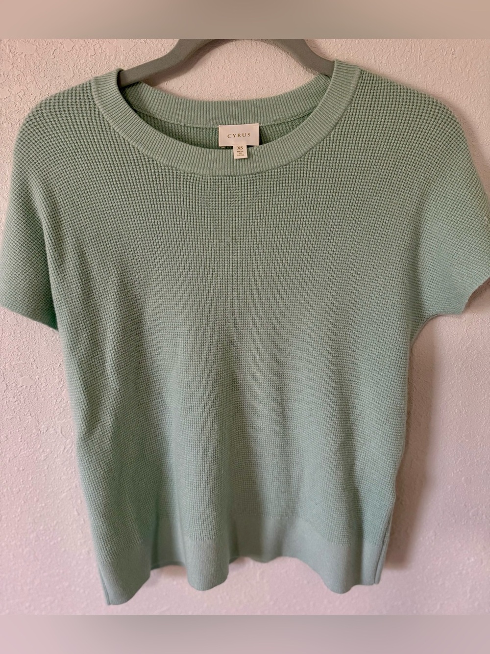 Cyrus Women's Short-Sleeve Knit Top in Mint Green Size XS- Super Soft!